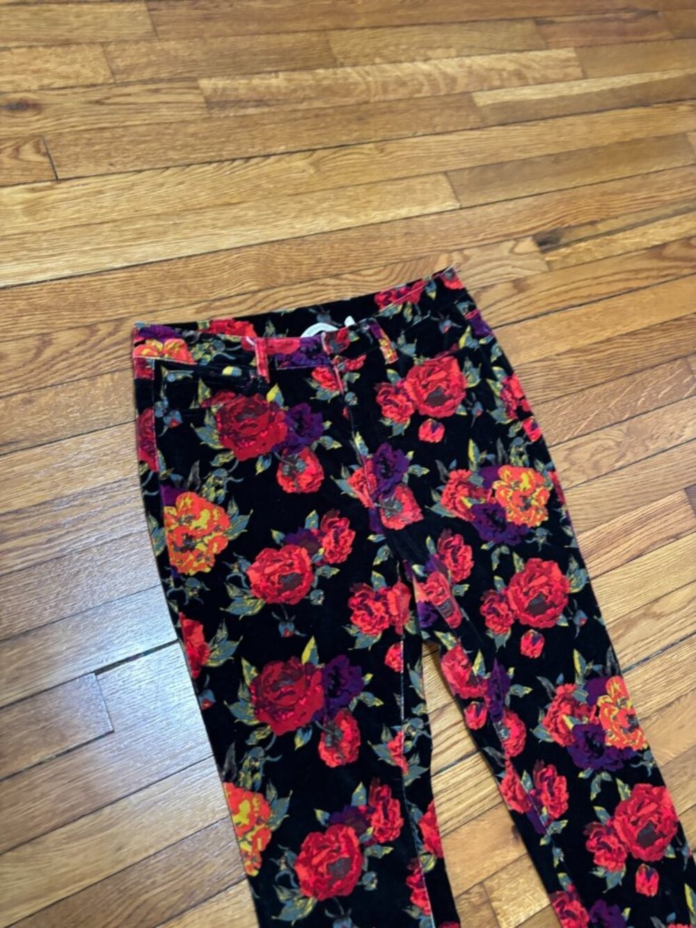 Soft Surroundings Womens Pants Sz 12 Black w/ Red Rose Floral Print Straight Leg - Picture 2 of 6